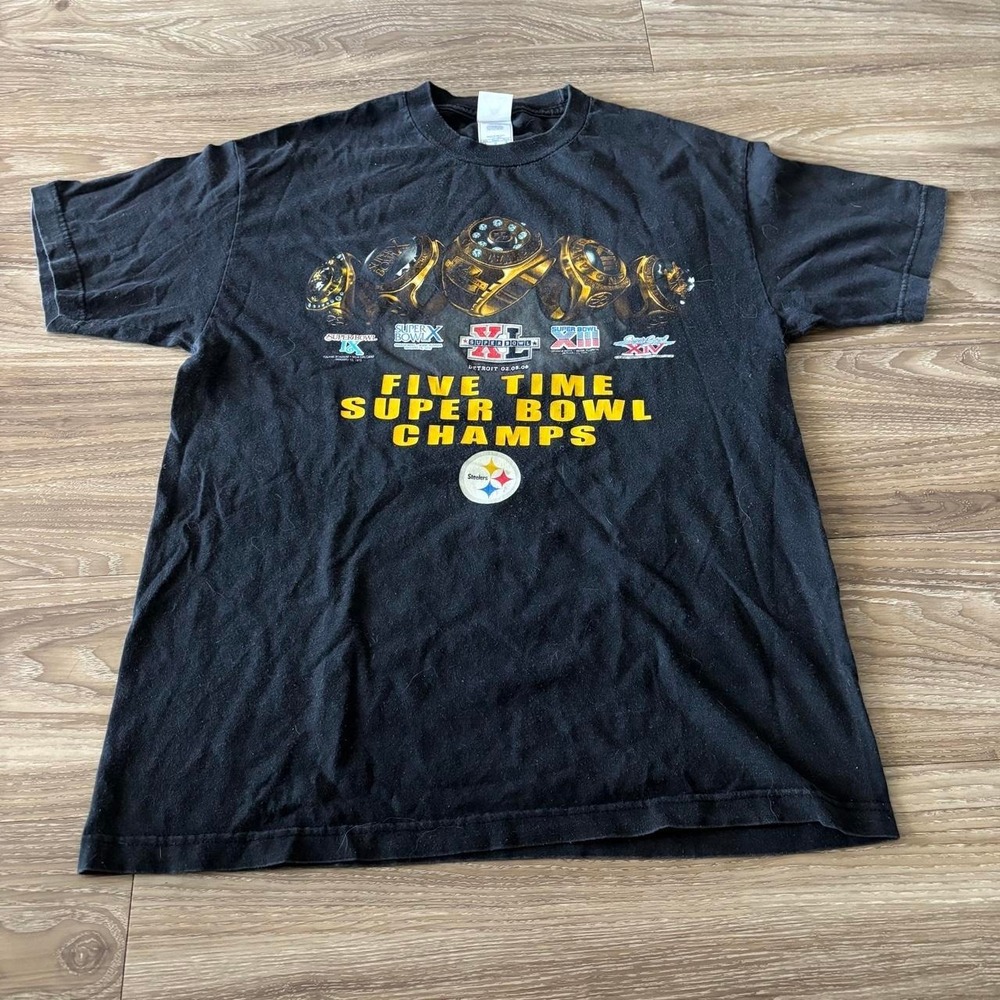 Vintage Y2K/2000s Pittsburgh Steelers Super Bowl Champions NFL Graphic Tee!